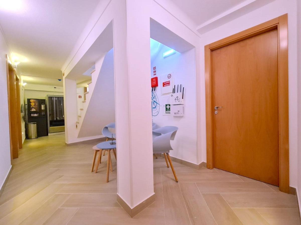 Quartos Para Viajantes, Surfistas, Grupos, Boa Energia Nazaré Exterior foto