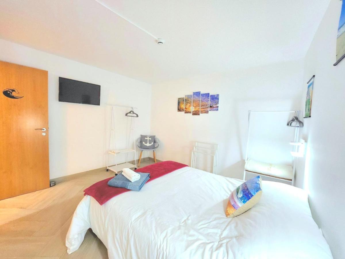 Quartos Para Viajantes, Surfistas, Grupos, Boa Energia Nazaré Exterior foto